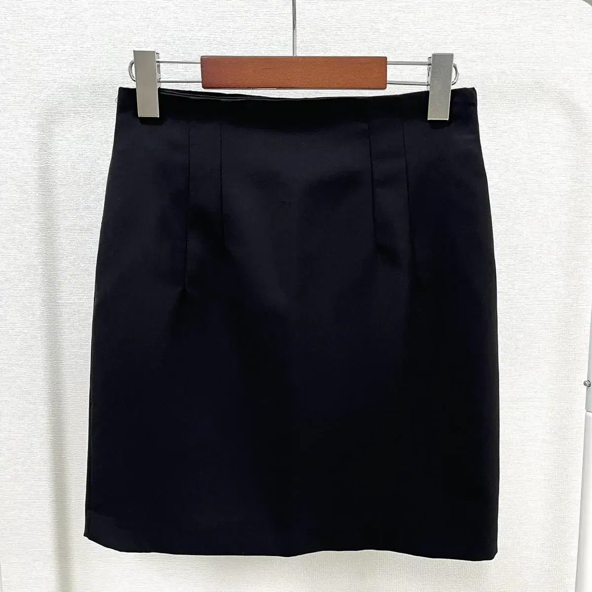 Semi formal H-line miniskirt