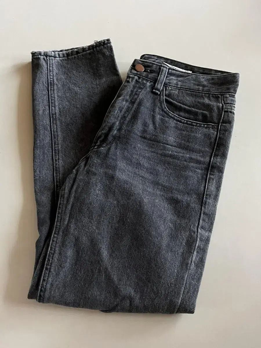 가격인하 Urbanic30 vintage denim pants