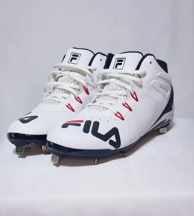 두산베어스 프로지급용 fila 스파이크 야구화 팝니다 (285)