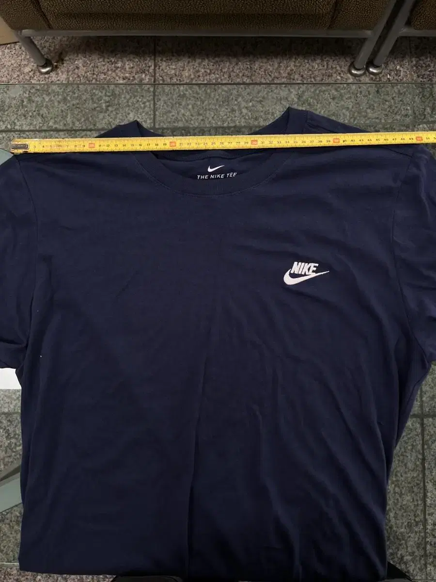 New. Nike Short Sleeve 105-110 x 2XL