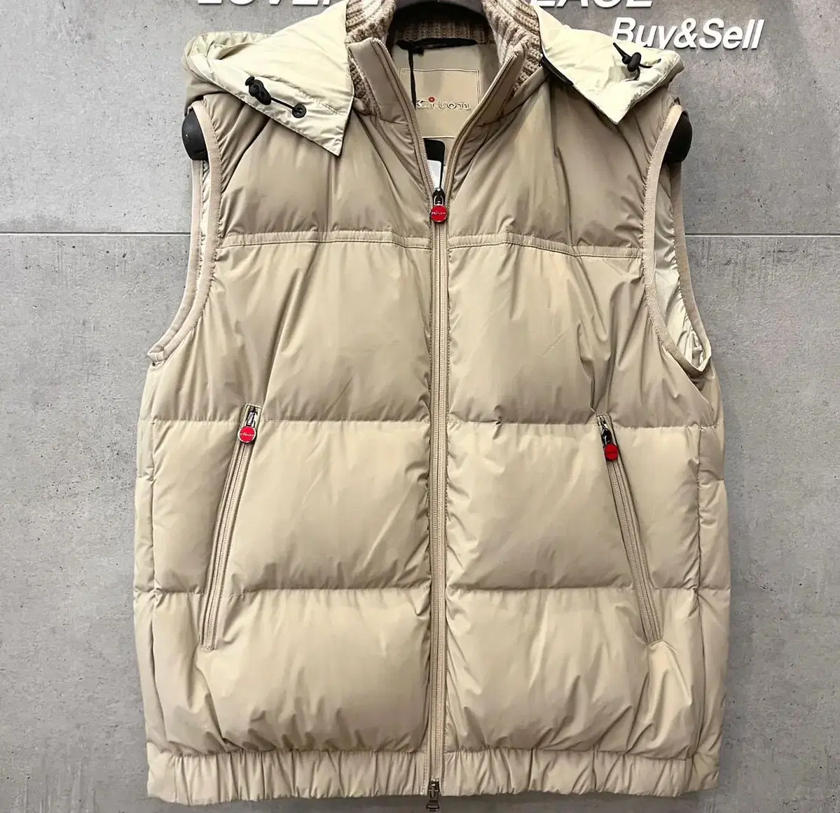 KITONKITON Hooded padded vest beige UW1271-F081425