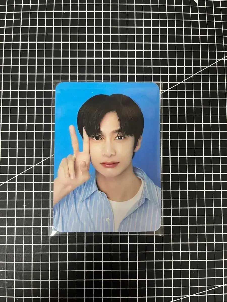 Monsta x hyungwon Welage photocard WTS