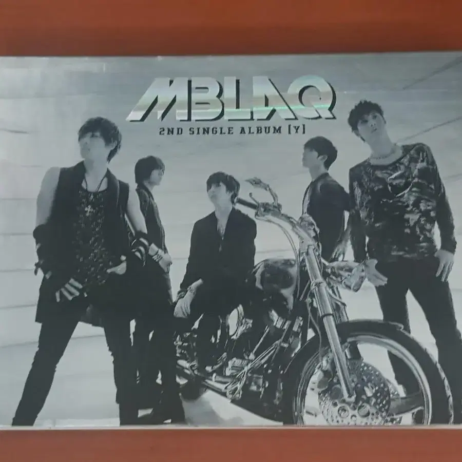 엠블랙 MBLAQ 2nd Single Y 2010년 가요씨디 가요cd