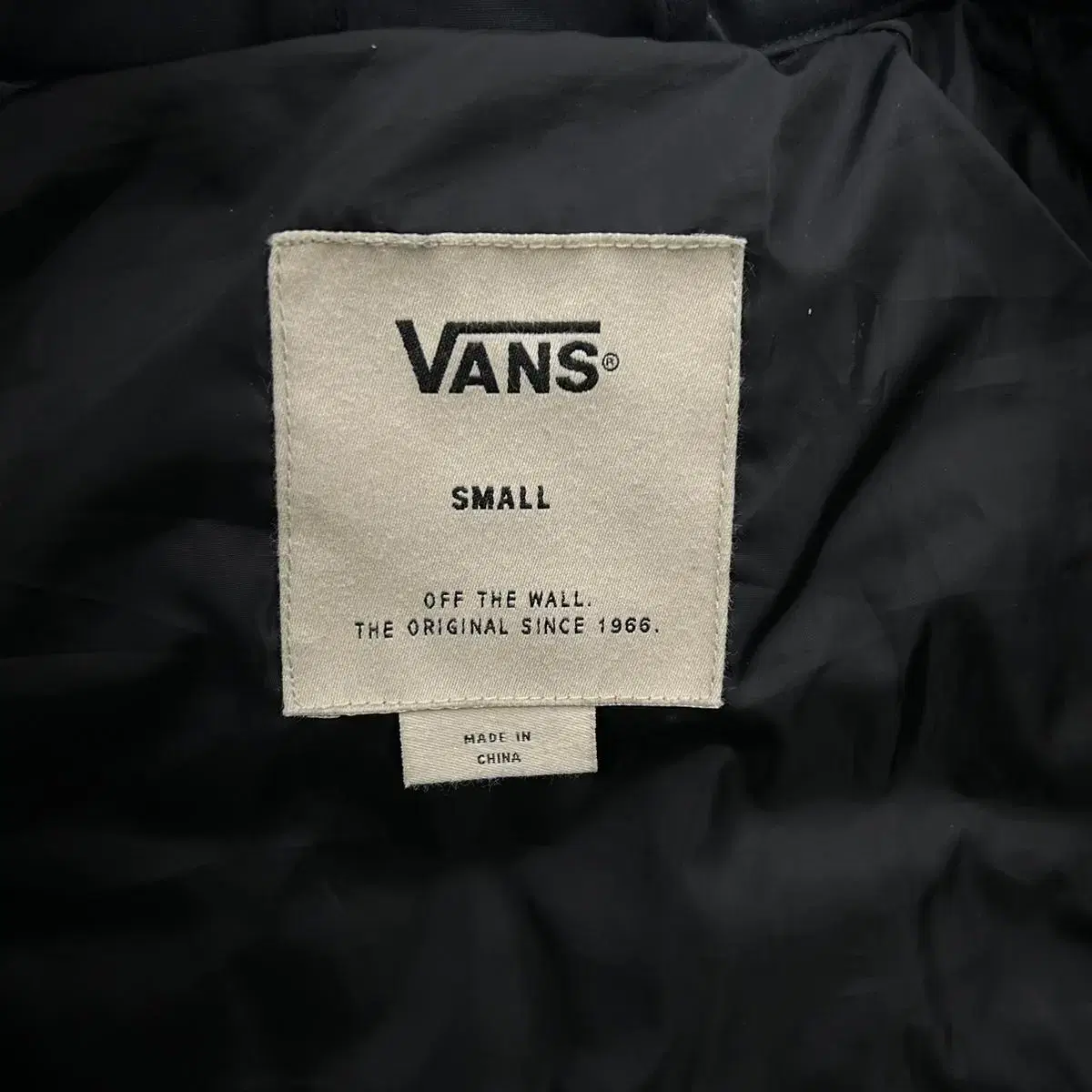 [S]VANS 반스 덕다운 퀄팅 패딩/블랙