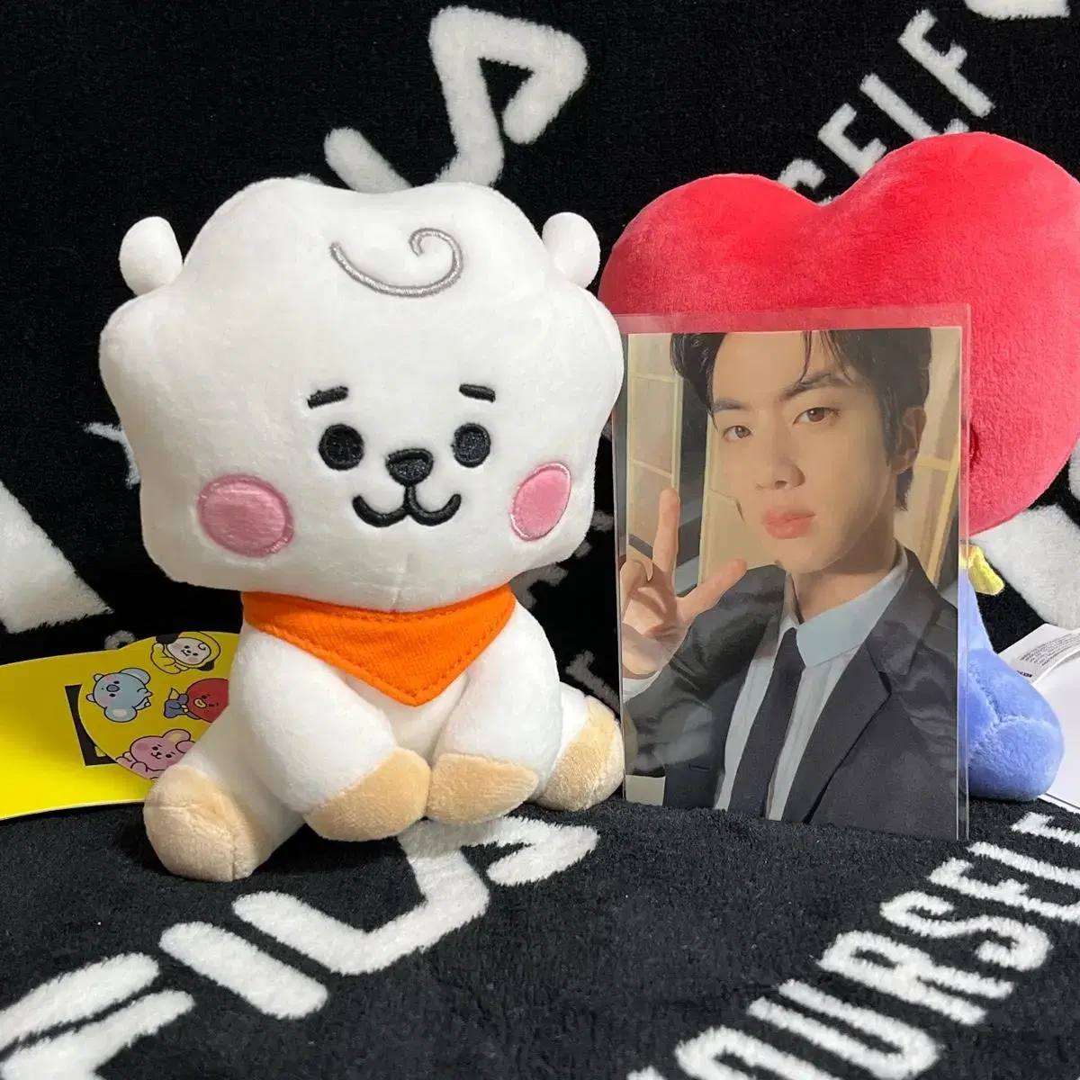 방탄 BT21 베이비 RJ, 타타