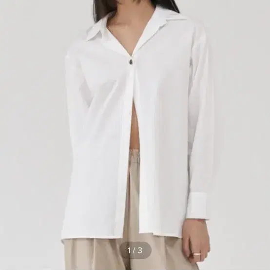 모어올레스 horn blouse (white)