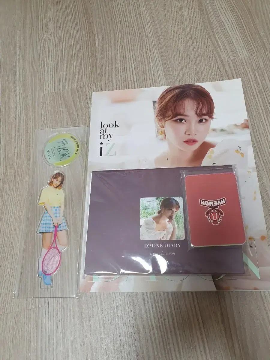 IZ*ONE kim chaewon full set of deikons