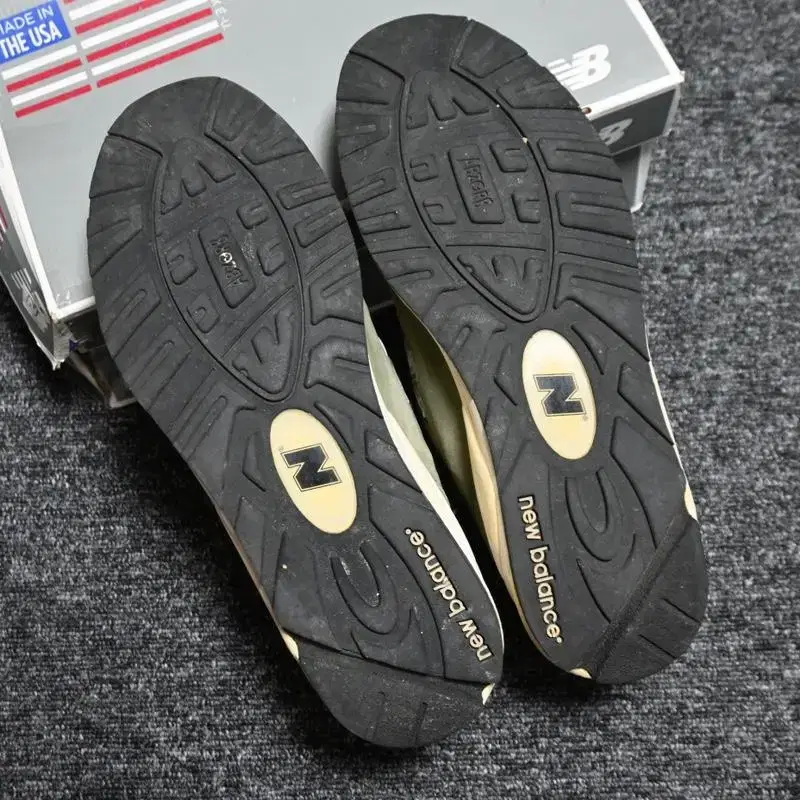 (295) 뉴발란스 990V2 KMB2 1300JP컬러