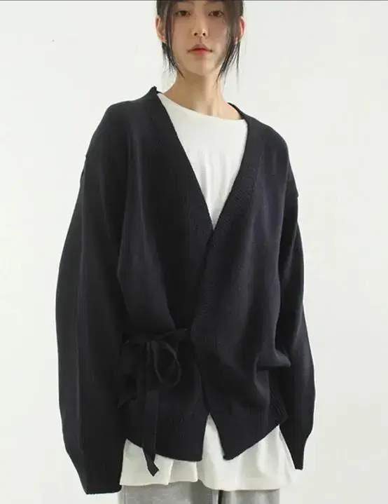 Strap knit robe cardigan