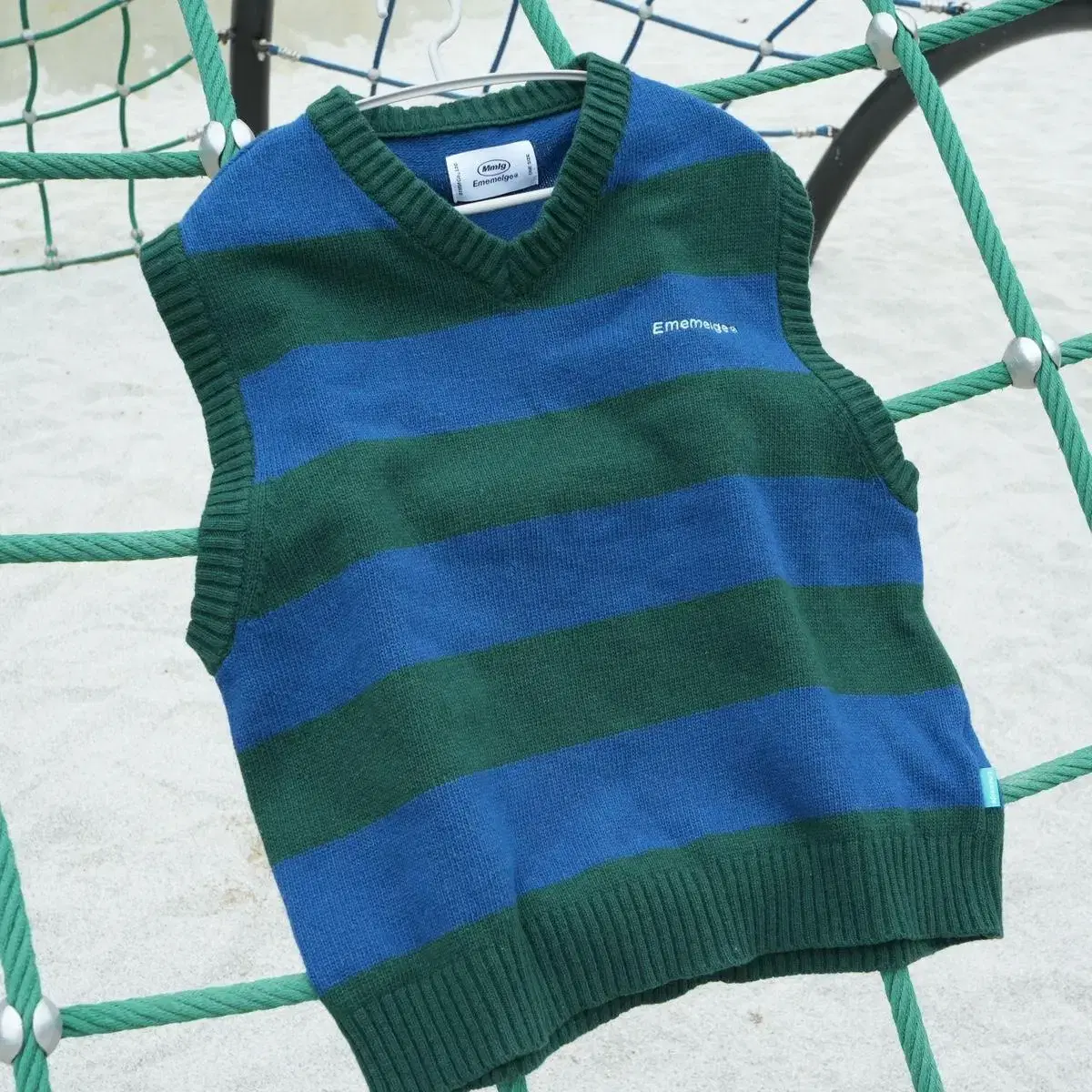 [Mmlg] BORDER KNIT VEST (GREEN / BLUE)