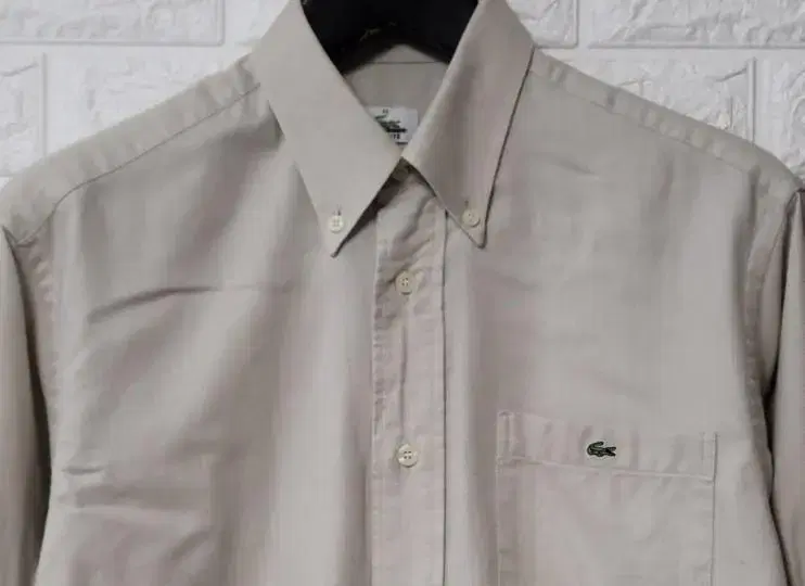 Lacoste Long Sleeve Shirt 100