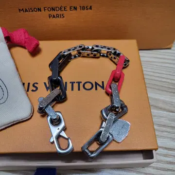 路易威登/Louis Vuitton(LV) LV x YK Monogram Chain 手链S00 - 时尚