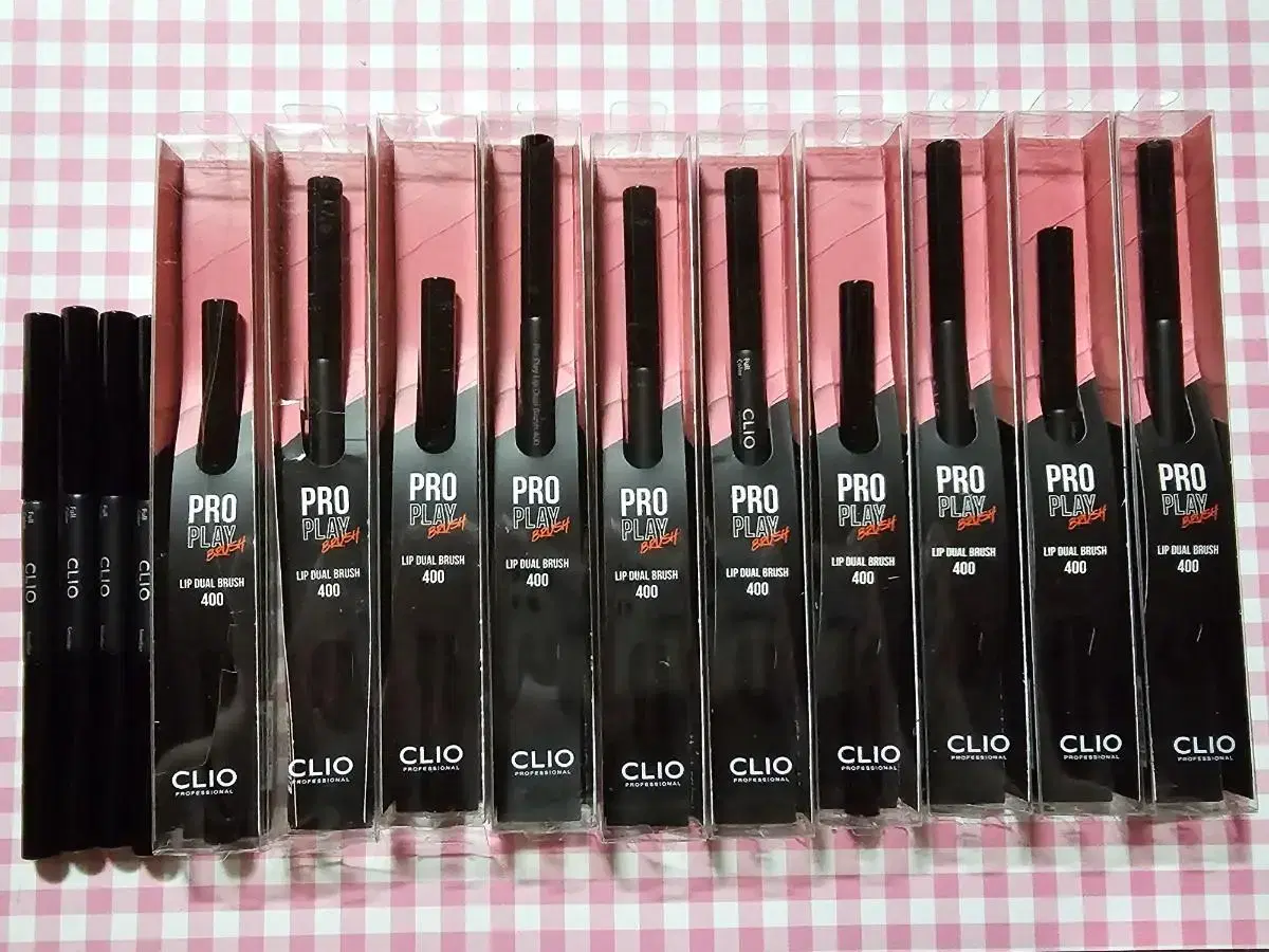 Clio Pro Play Lip Dual Brush