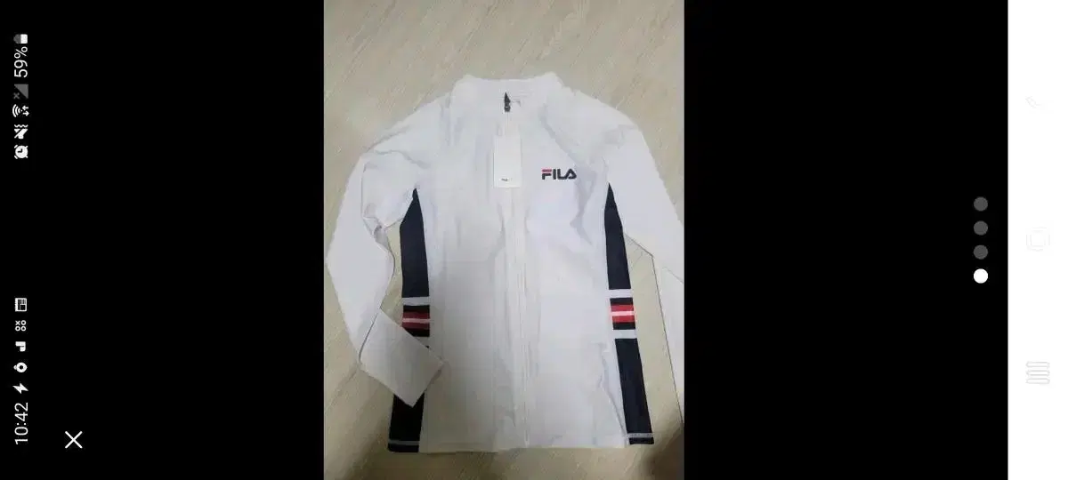 필라 Fila 래쉬가드 집업 화이트 90 95(새제품)