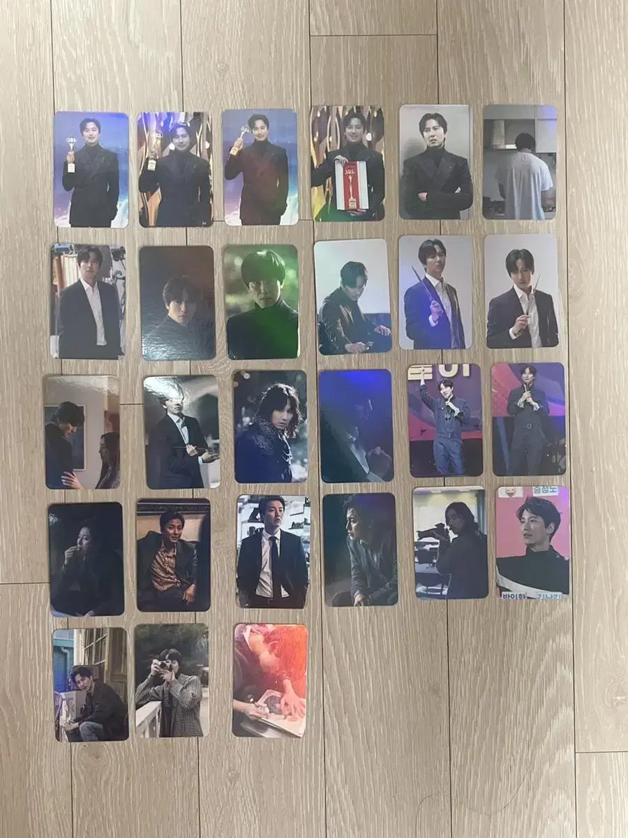 Namgil Kim sells Prism photocard 