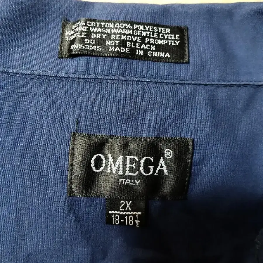 OMEGA Italy 구아야베라셔츠 . XXL