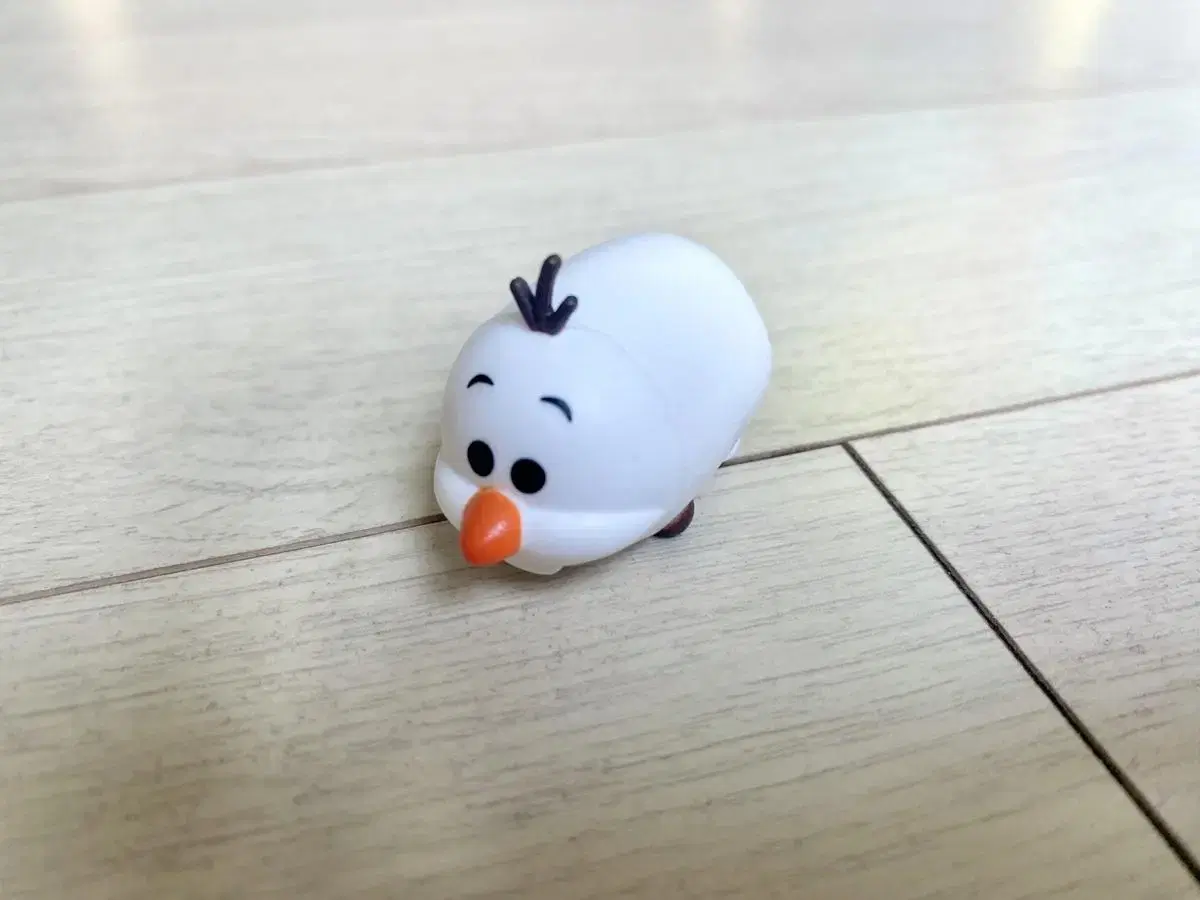 Disney Something Tsum Tsum Tsum Frozen Ulaf Figure Gacha