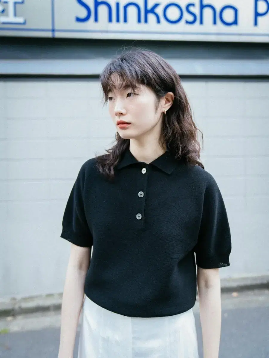 리플레인 BLACK LINEN BLEND COLLAR TOP