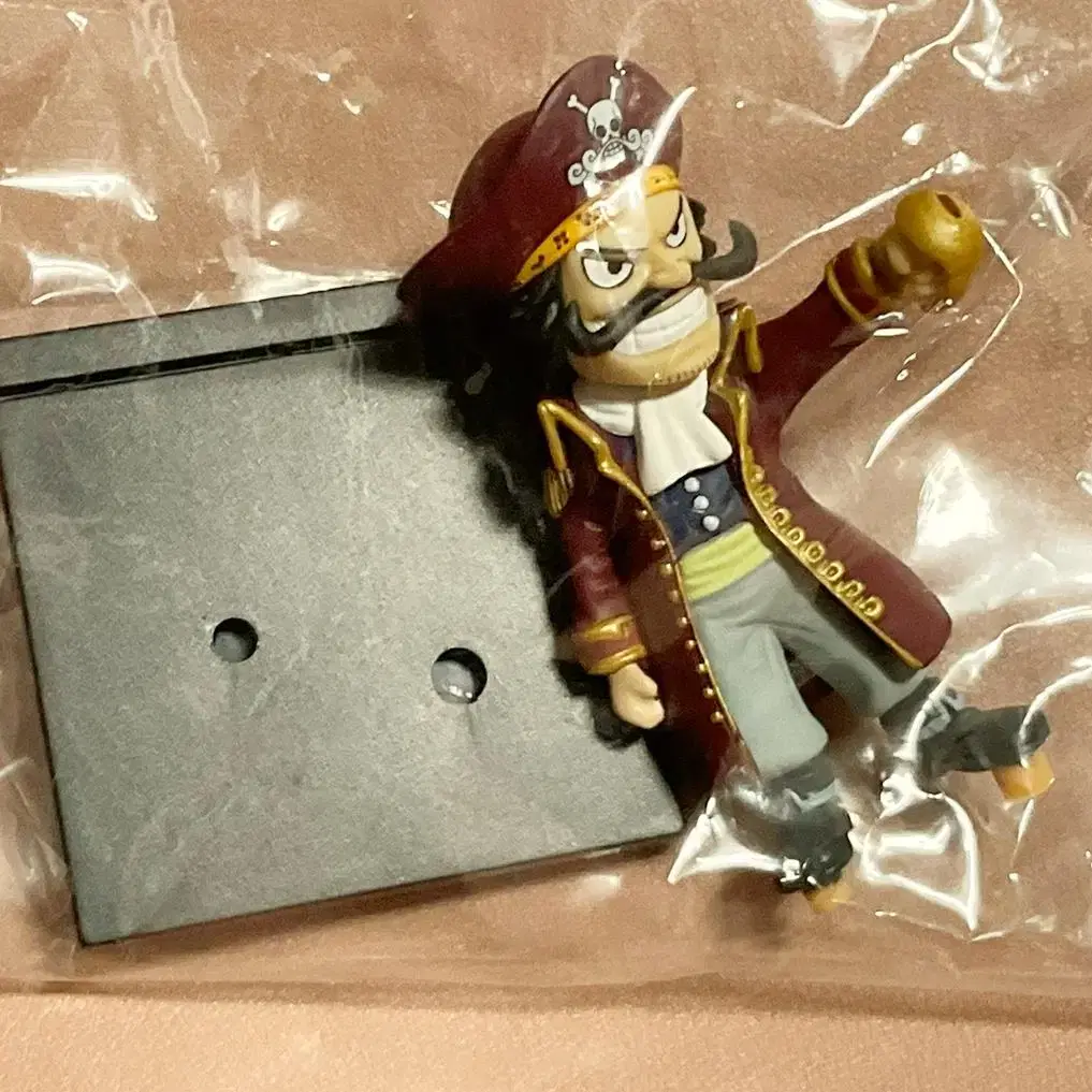 NoBox ONEPIECE Roger kard Stand Figure