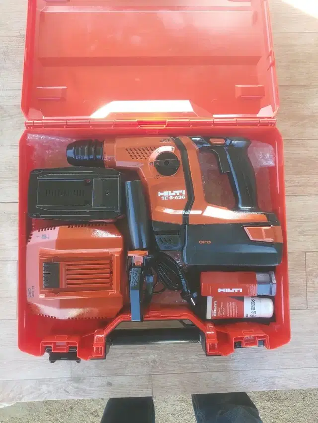 [HILTI]깔끔한 힐티충전함마드릴TE6A36 AVR 신형 2023