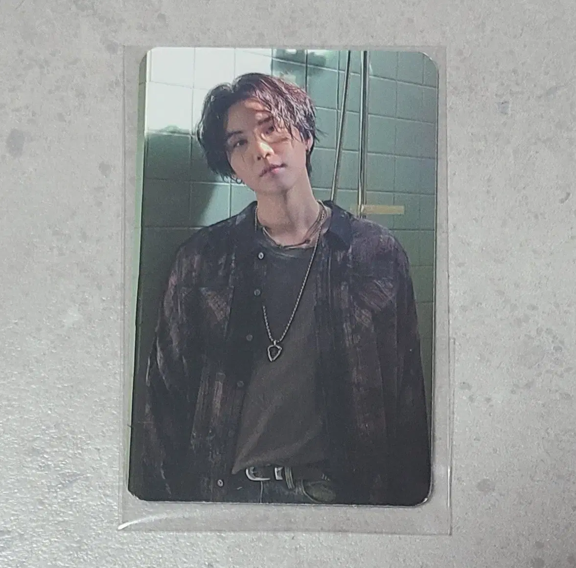 Yoon Gee dey concert photocard sell it