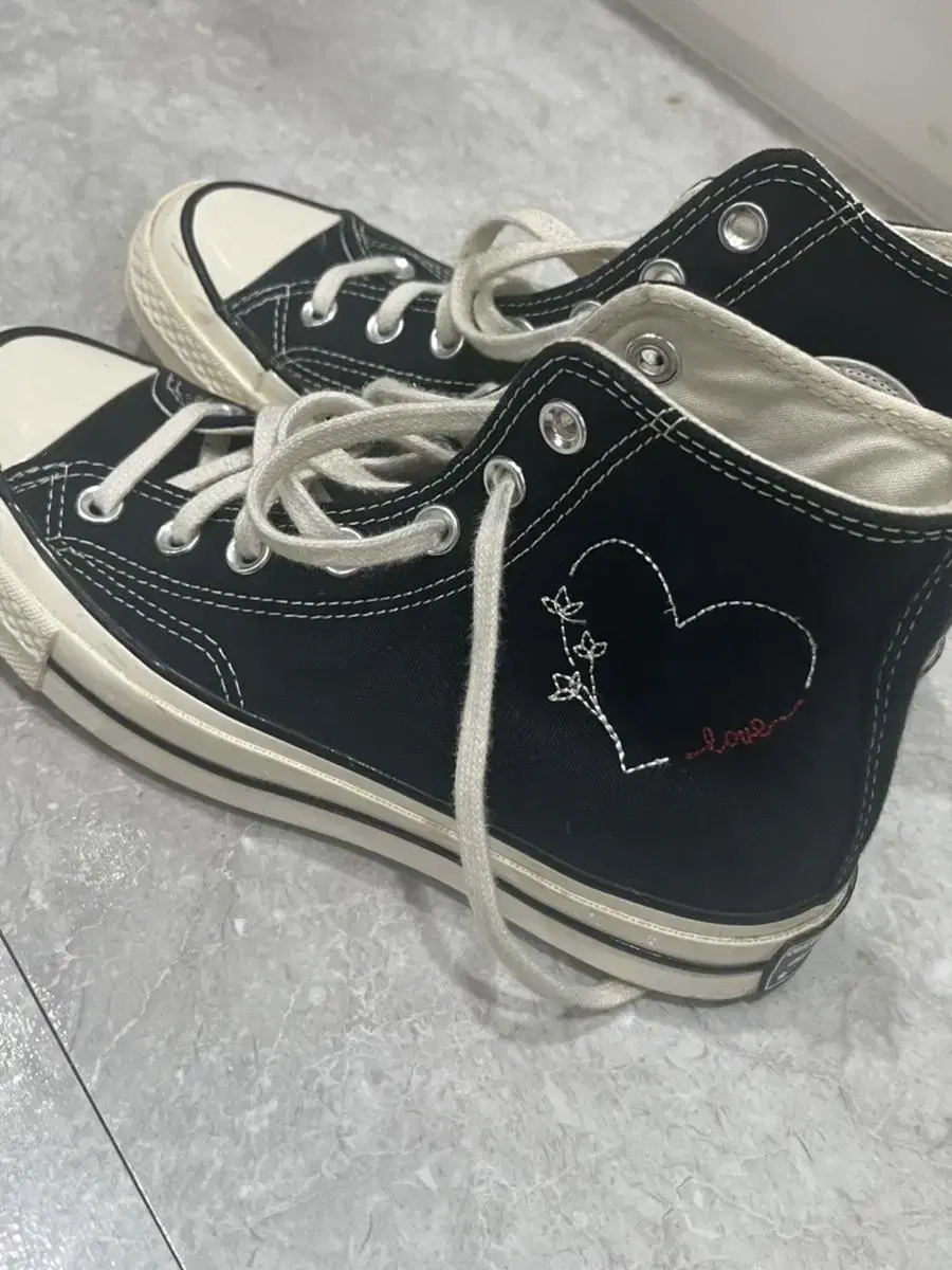 CONVERSE Chuck 70 Valentine 240