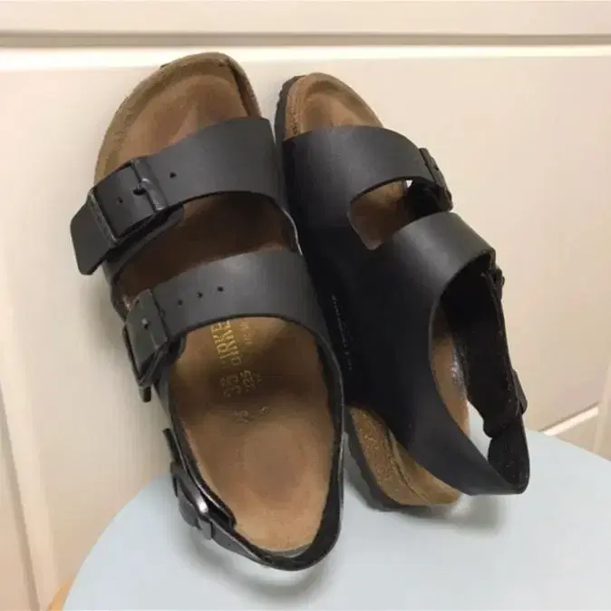 Birkenstock 버켄스탁 밀라노 블랙 225 (35)