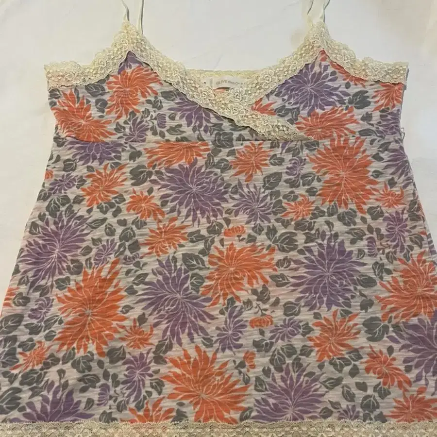 vintage flower sleeveless top