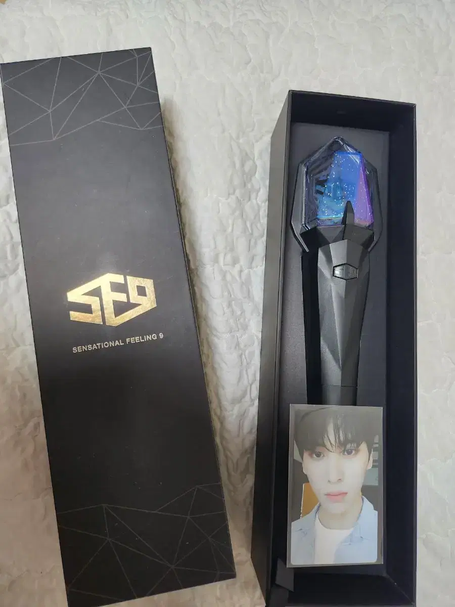 SF9 Earth Rod 1