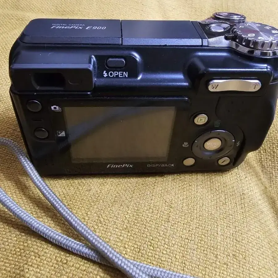 후지 FinePix E900 디카