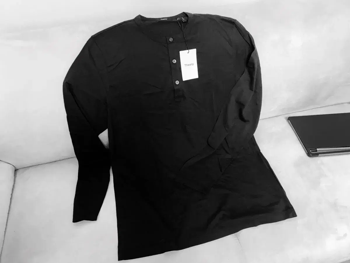 Theory Terry Henley Neck T-shirt