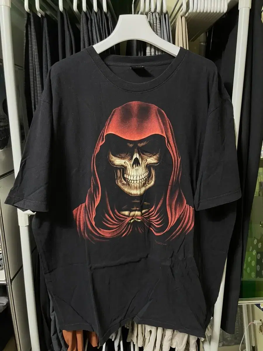 XXL Vintage Skull T-Shirt