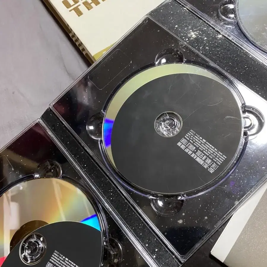 빅뱅 DVD , 빅뱅CD 콘서트 판매합니다. 팬클럽한정 , 등등