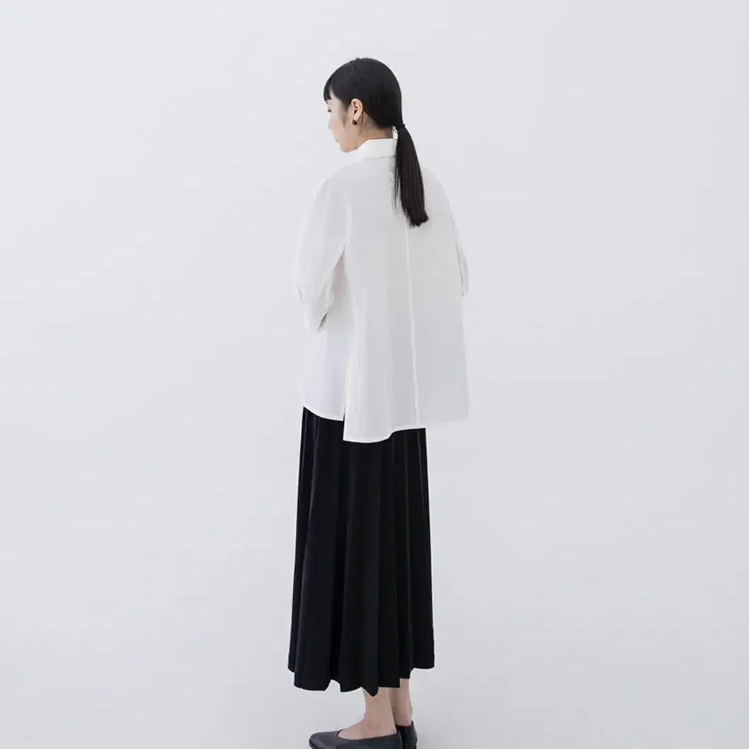 유노이아 pleats skirt