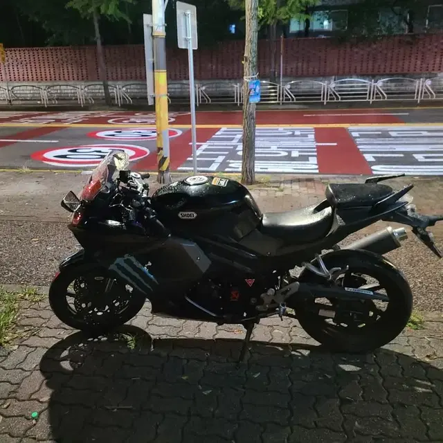 코멧 650rc 2015년식 13xxxkm