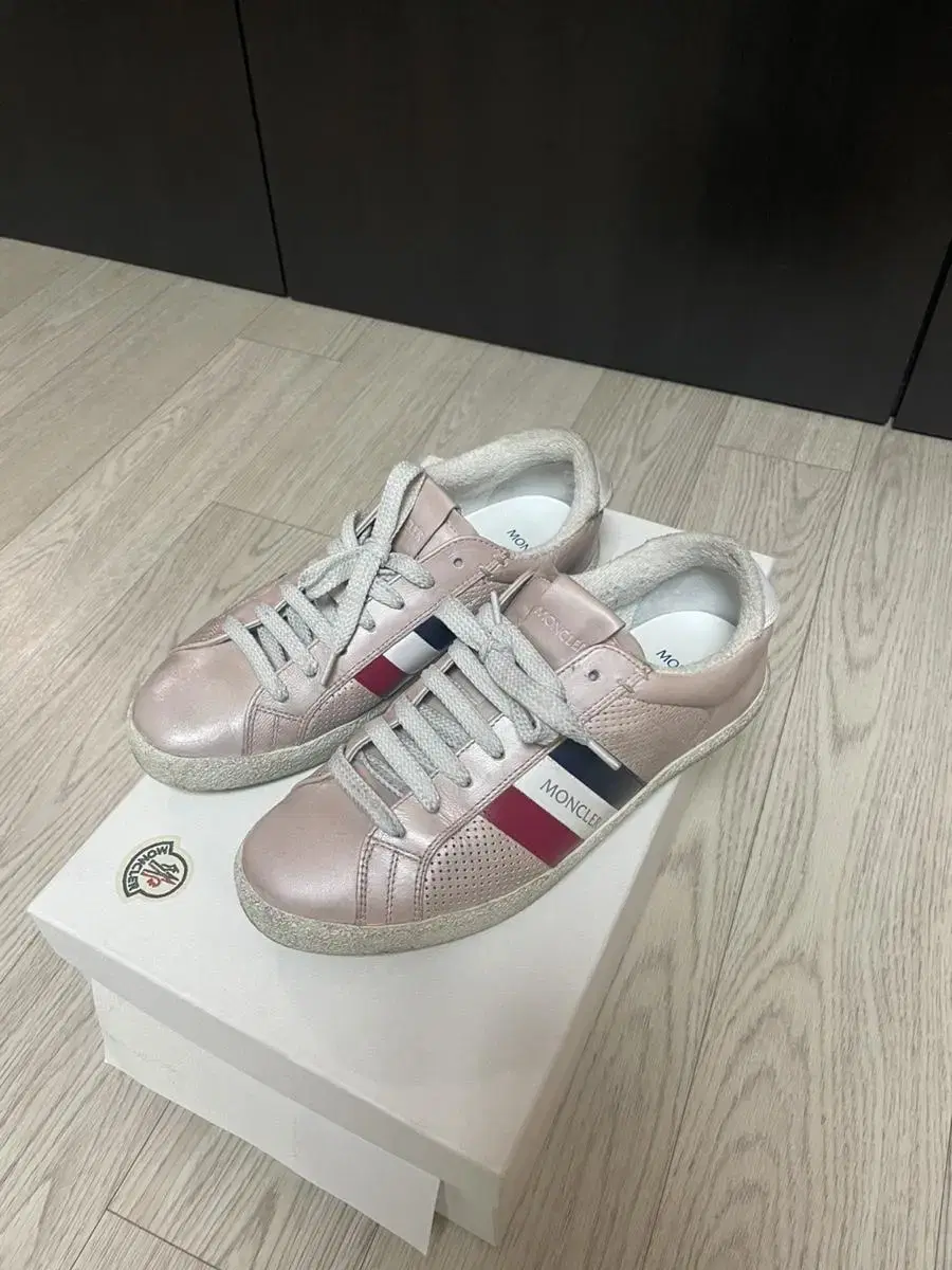 Moncler Sneakers 39