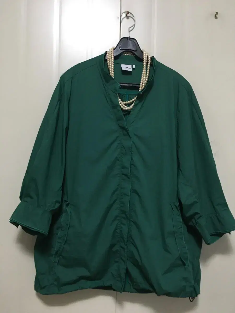 Big Size N2905 Windbreaker Jacket. Jumper. Lightweight. V.SEASON