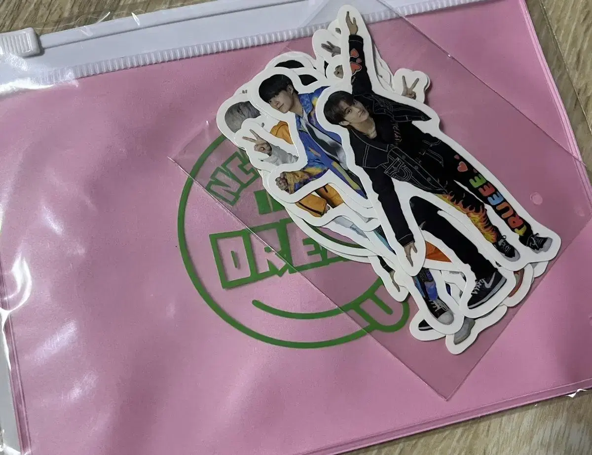 NCT Dream The Dream Show Japanese Cafe Goods sticker pow