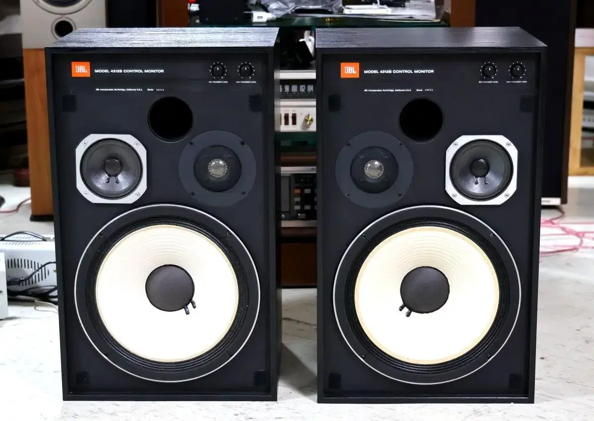 JBL 4312 B MKII 모니터스피커