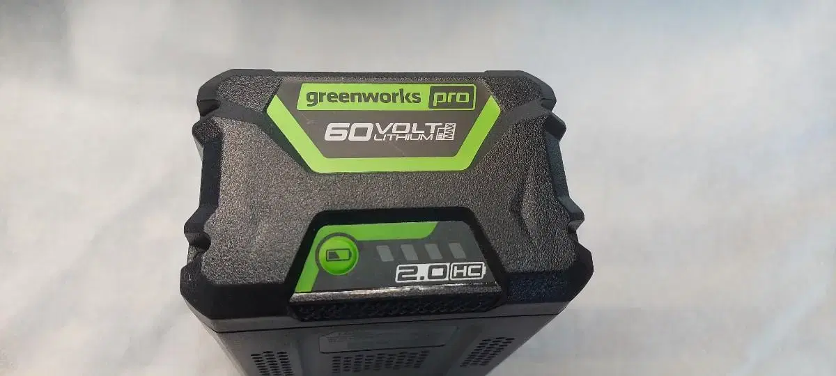 그린웍스 (GreenWorks) 60V2A 배터리팩