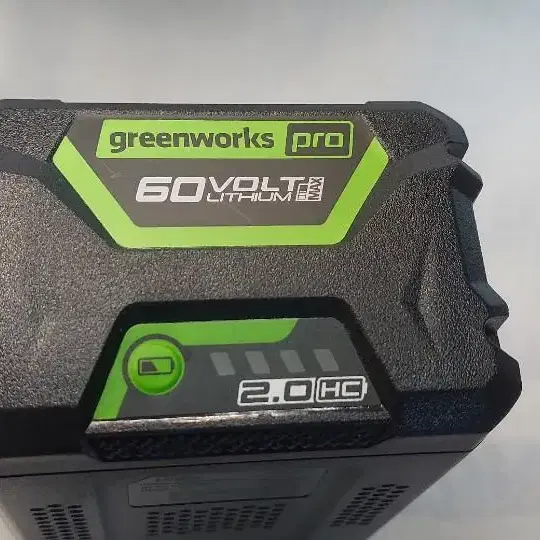 그린웍스 (GreenWorks) 60V2A 배터리팩