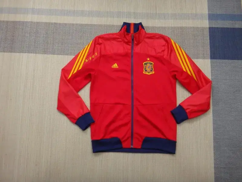 (L/100) Adidas World Cup 2010 Spain FEF Track Top