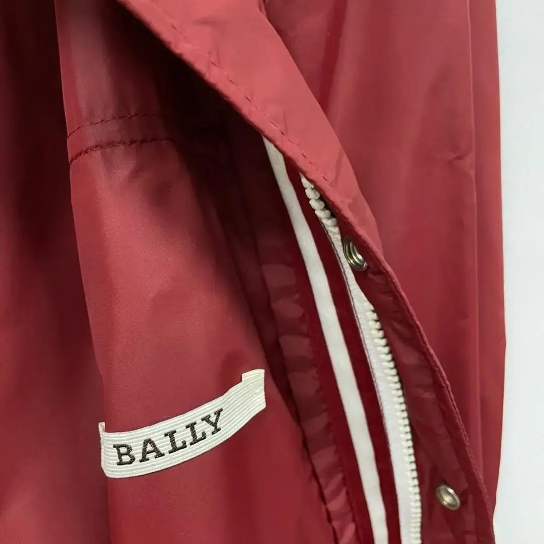 105)BALLY 발리 바람막이 자켓