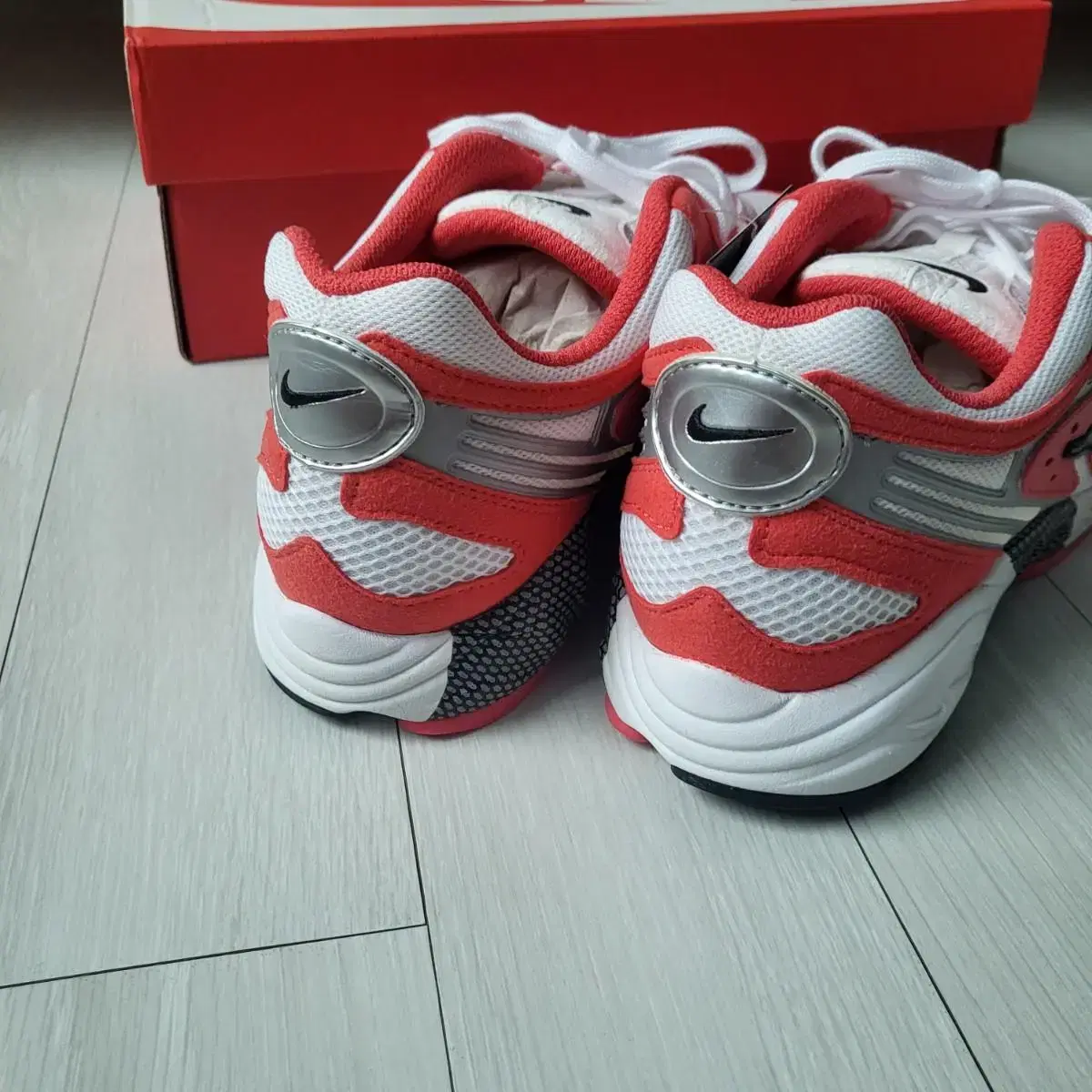 [새상품] Nike Air 고스트 레이서 Red 265mm