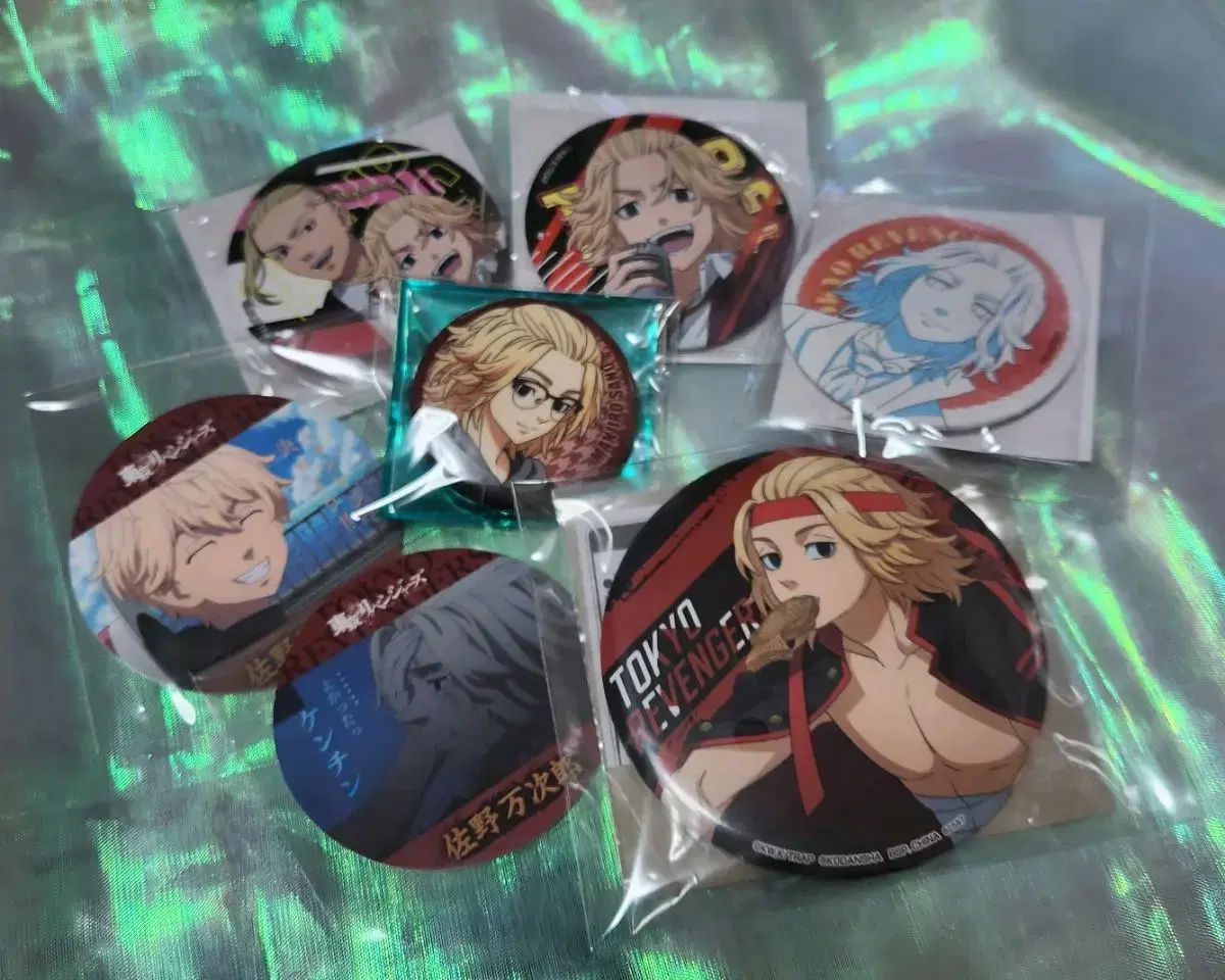 Reserved] Tokyo Revengers Manjiro / Mikey Can Badge Set of 6