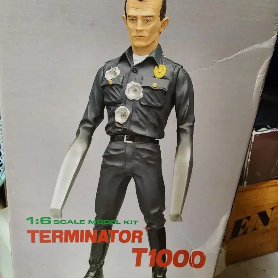 피규어 터미네이터 T1000