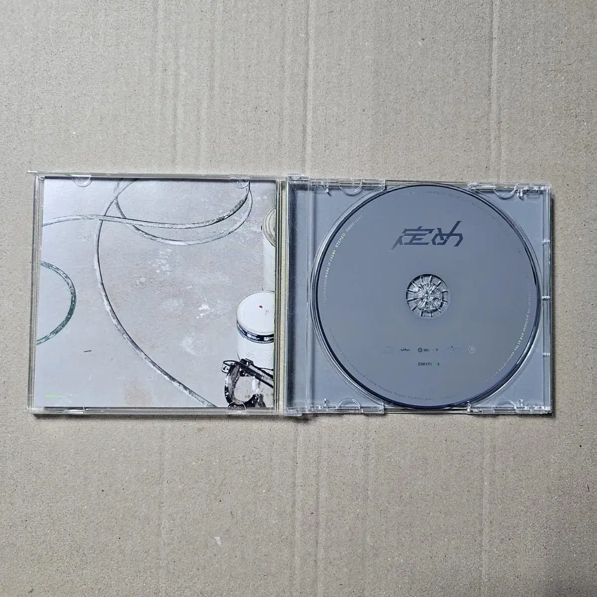 ENHYPEN 엔하이픈 위버스샵 한정반 보이그룹 포토스티커 CD 중고