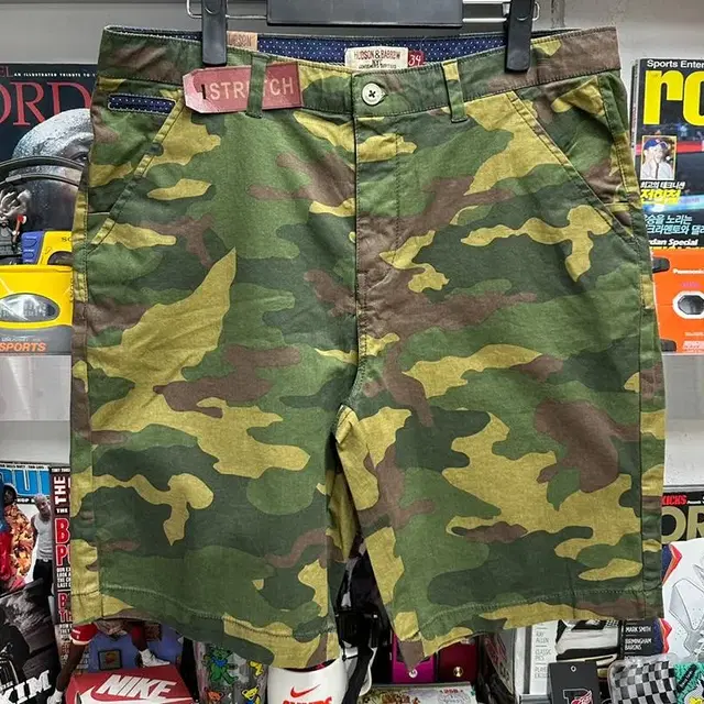 hudson & barrow camo shorts 카모 반바지