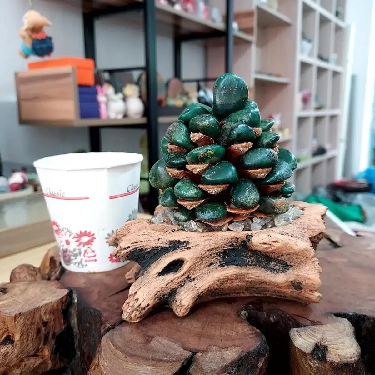 Agate, pinecone ornaments