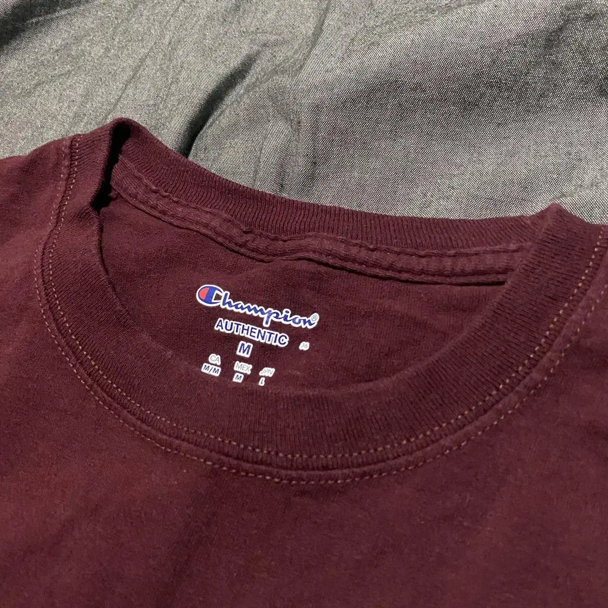 Champion S/S T Shirts Sz M